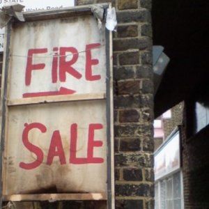 Marie Bee's FIRE SALE - Prices dropped or make an offer!